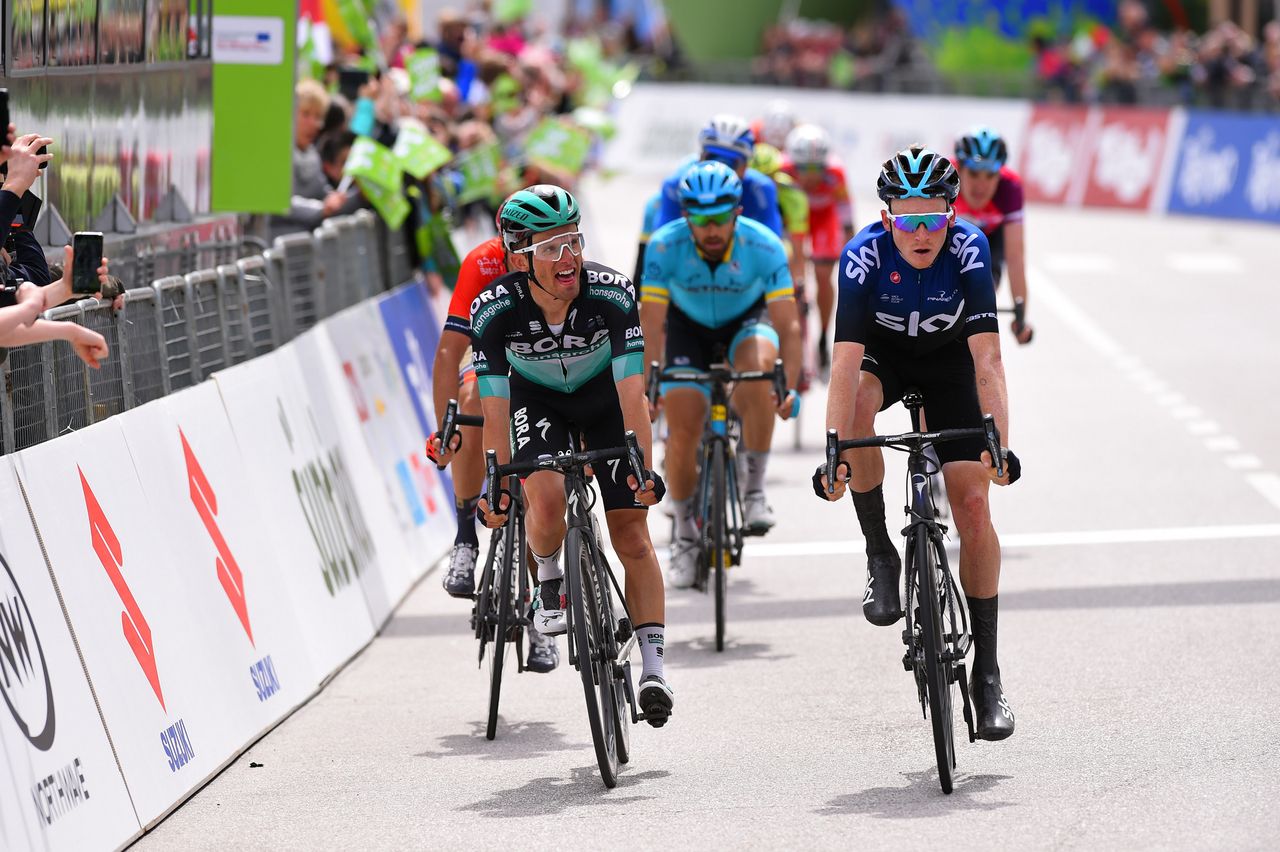The sprint for second place