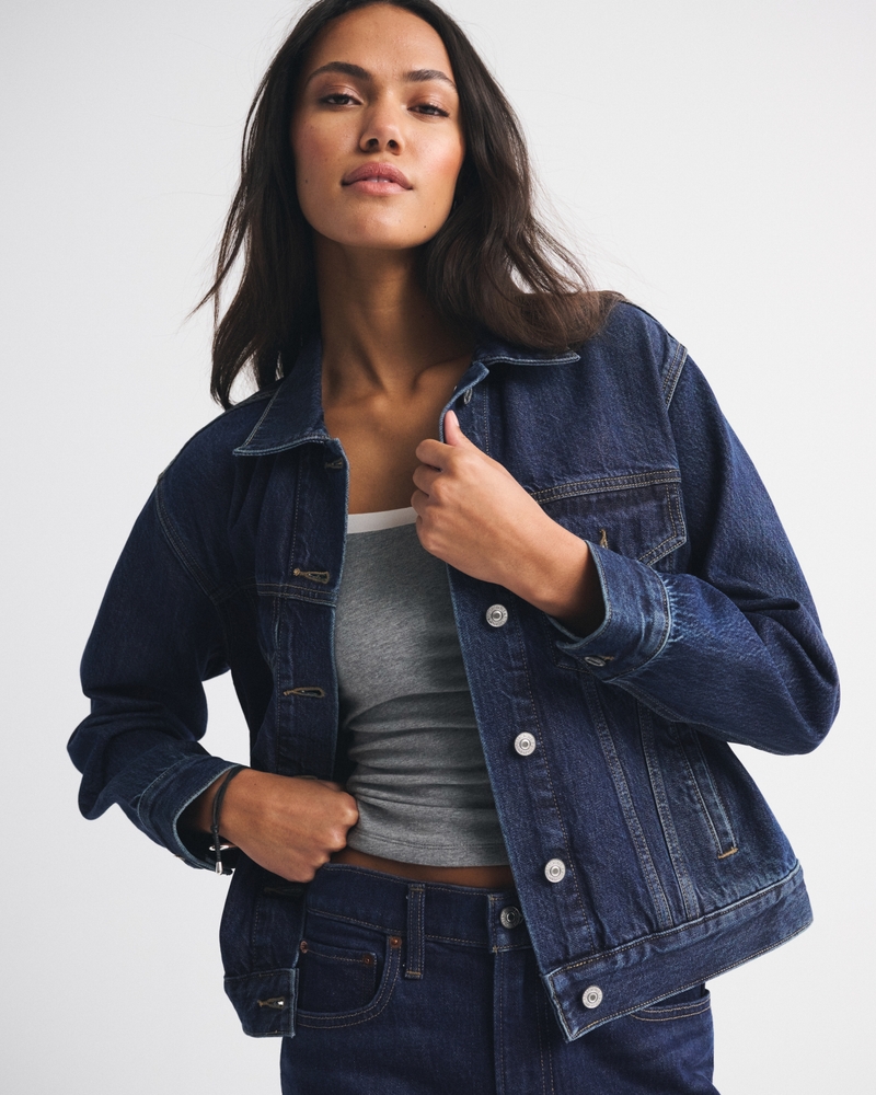 Easy Denim Trucker Jacket
