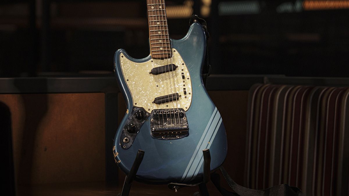 Kurt Cobain&#039;s 1969 Fender Mustang electric guitar photographed at Hard Rock Cafe on April 28, 2022 in London, England