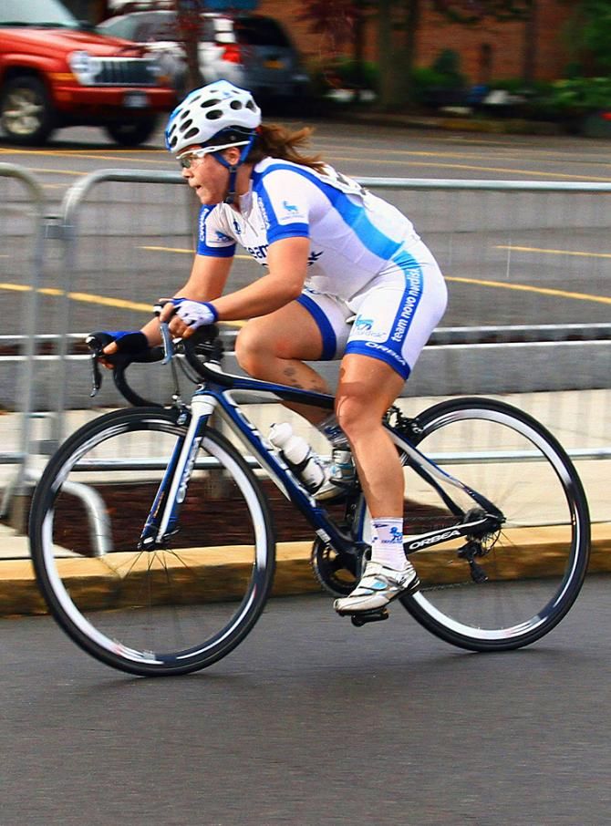 Morgan Brown (Team Novo Nordisk) looks for some help as she tries to initiate a break