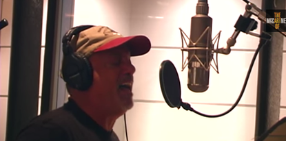 Billy Joel gives Paul McCartney's 'Maybe I'm Amazed' the Piano Man treatment