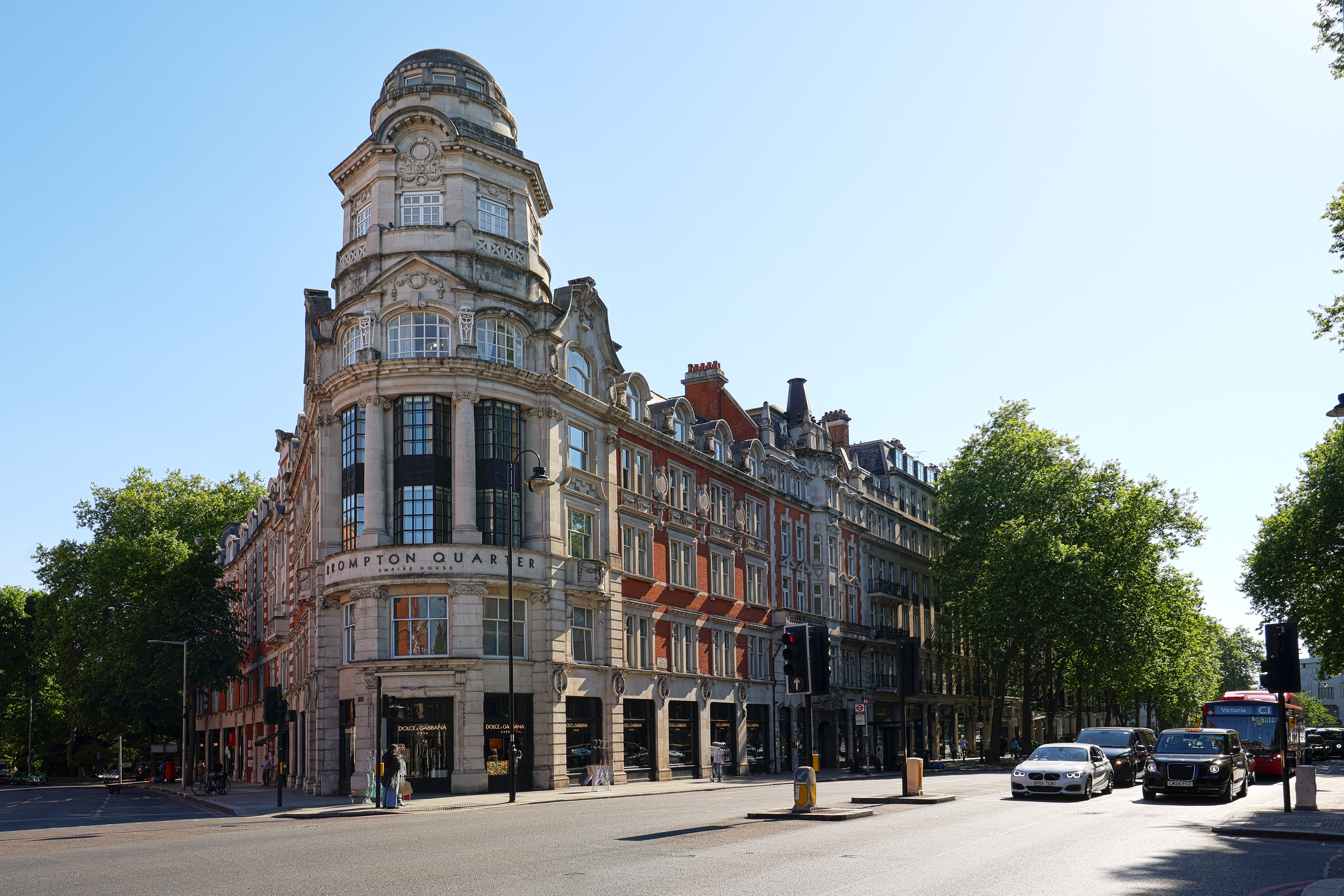 Edwardian building on the junction of a west London street