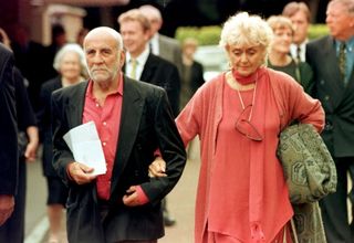 Warren Mitchell and wife Connie (PA Wire)