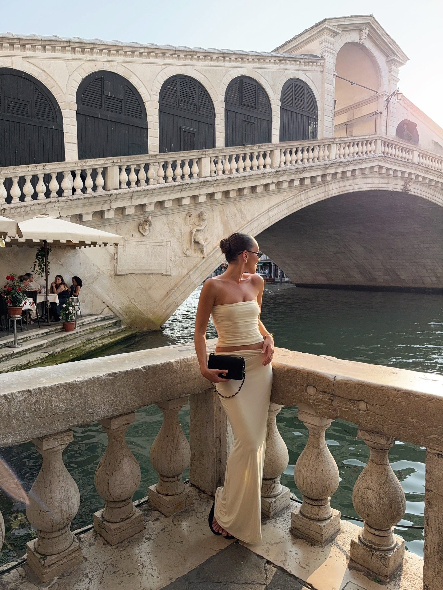 Photo of influencer wearing two-piece skirt set in the summer.