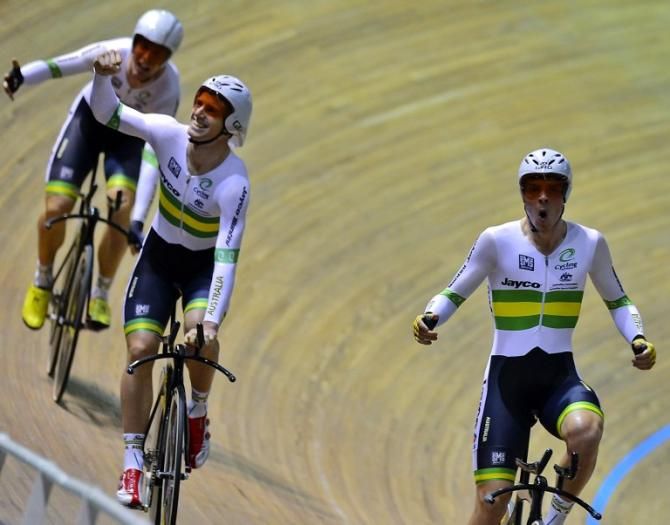 Team Australia celebrates during the Men's team pursuit race