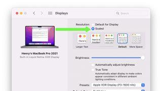 Display settings on a MacBook Pro