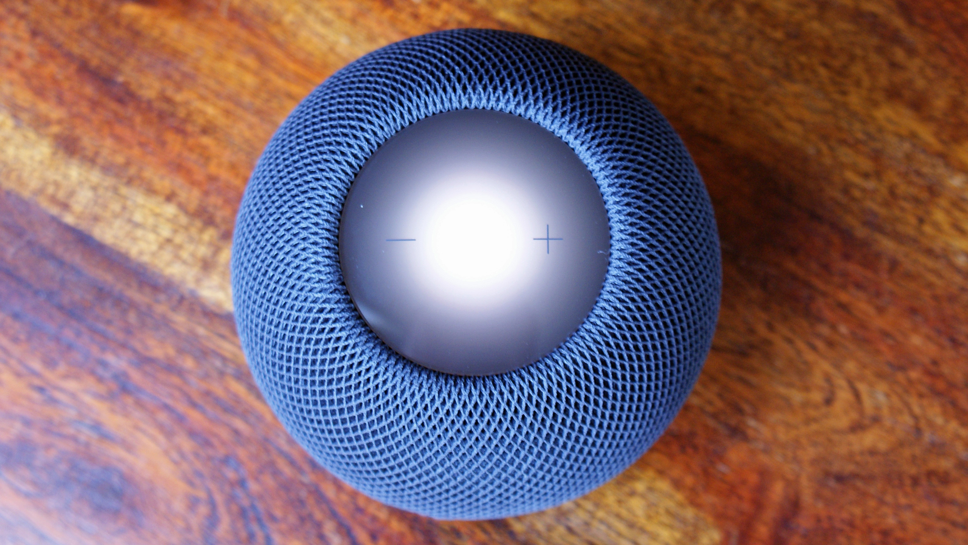 Apple outs $99 HomePod Mini with big sound and Siri smarts -   news