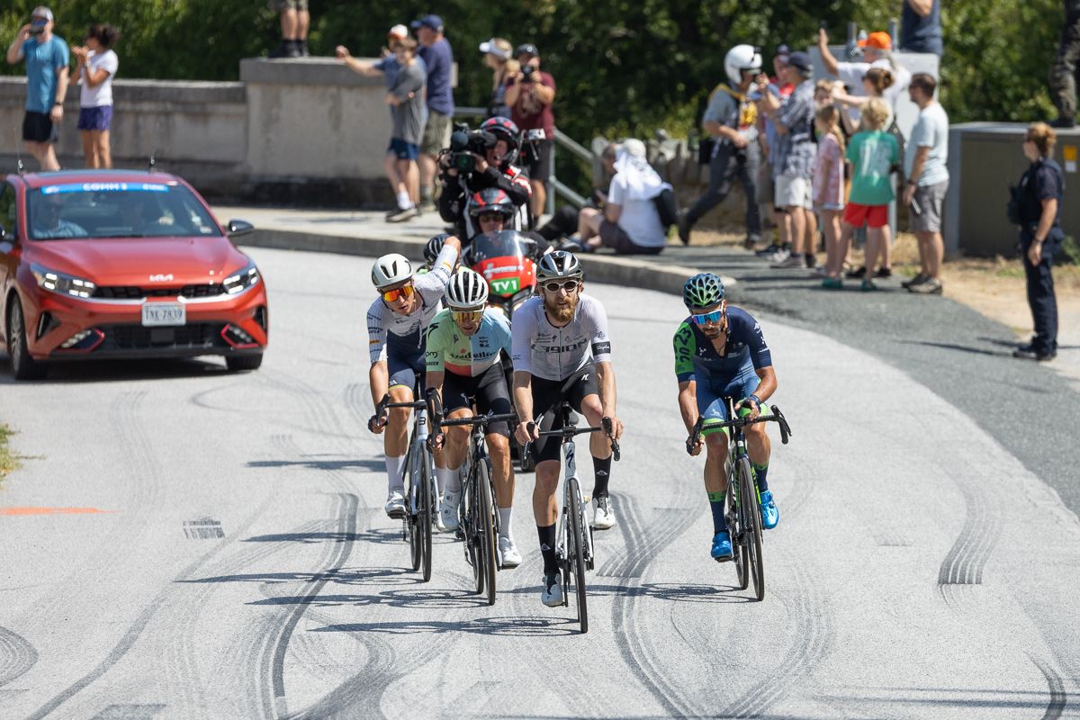 L39ion of LA put both Kyle Murphy and Eder Frayre in the early break.
