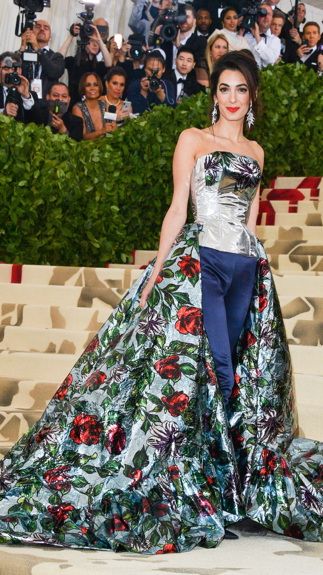 amal clooney on the met gala red carpet
