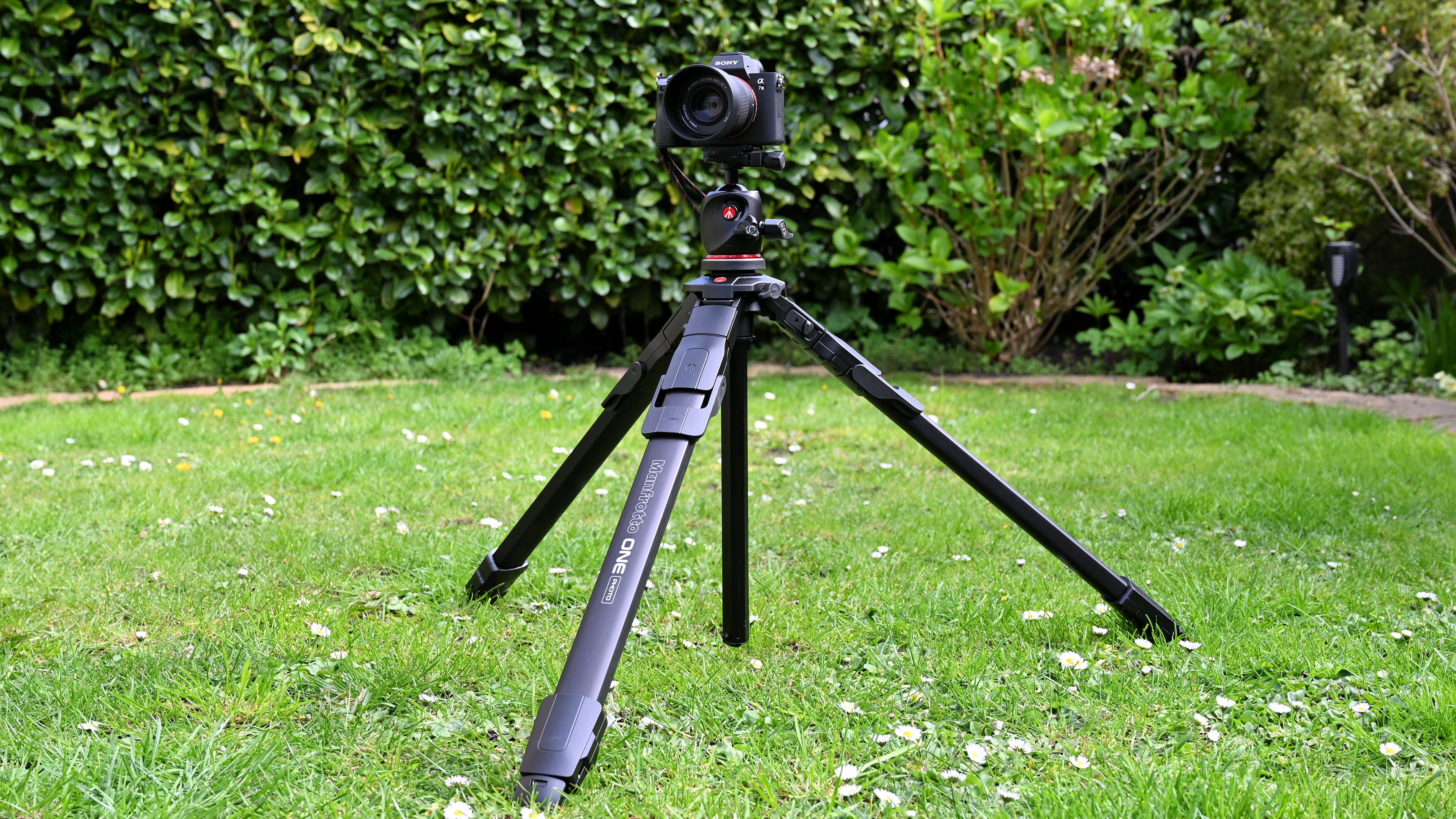 Manfrotto ONE Photo tripod product shot