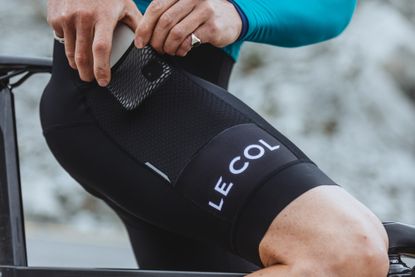 Le Col Thermal Bib Shorts feature cargo side pockets for extra storage