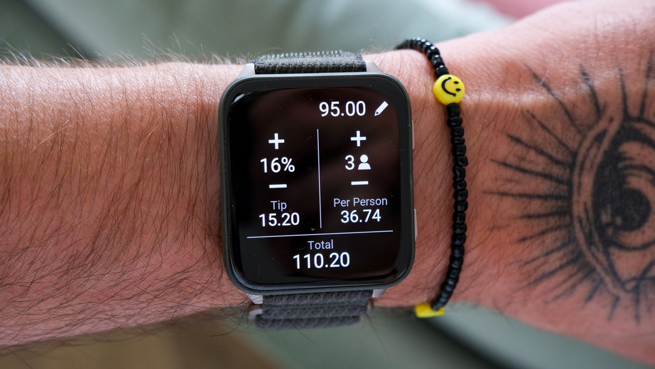 Garmin&rsquo;s Venu X1 showing the calculator feature