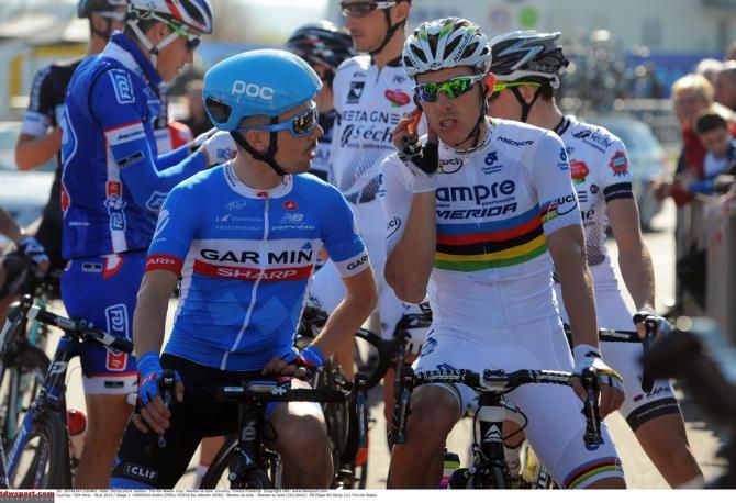 Andre Cardoso and Rui Costa enjoy a chat