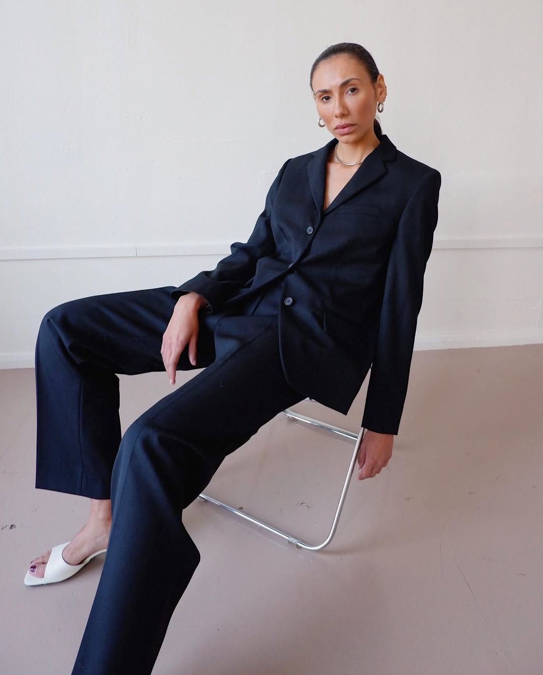 A Guide to Online Vintage Shopping