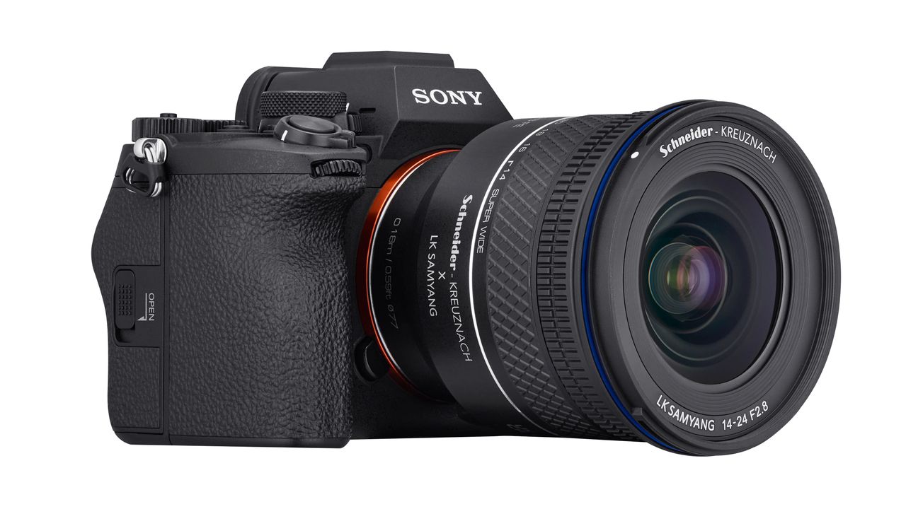 The Samyang AF 14-24mm F2.8 FE (aka Schneider-Kreuznach x LK Samyang AF 14-24mm F2.8 FE) lens