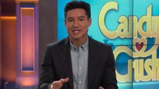 Mario Lopez presenting the game show Candy Crush