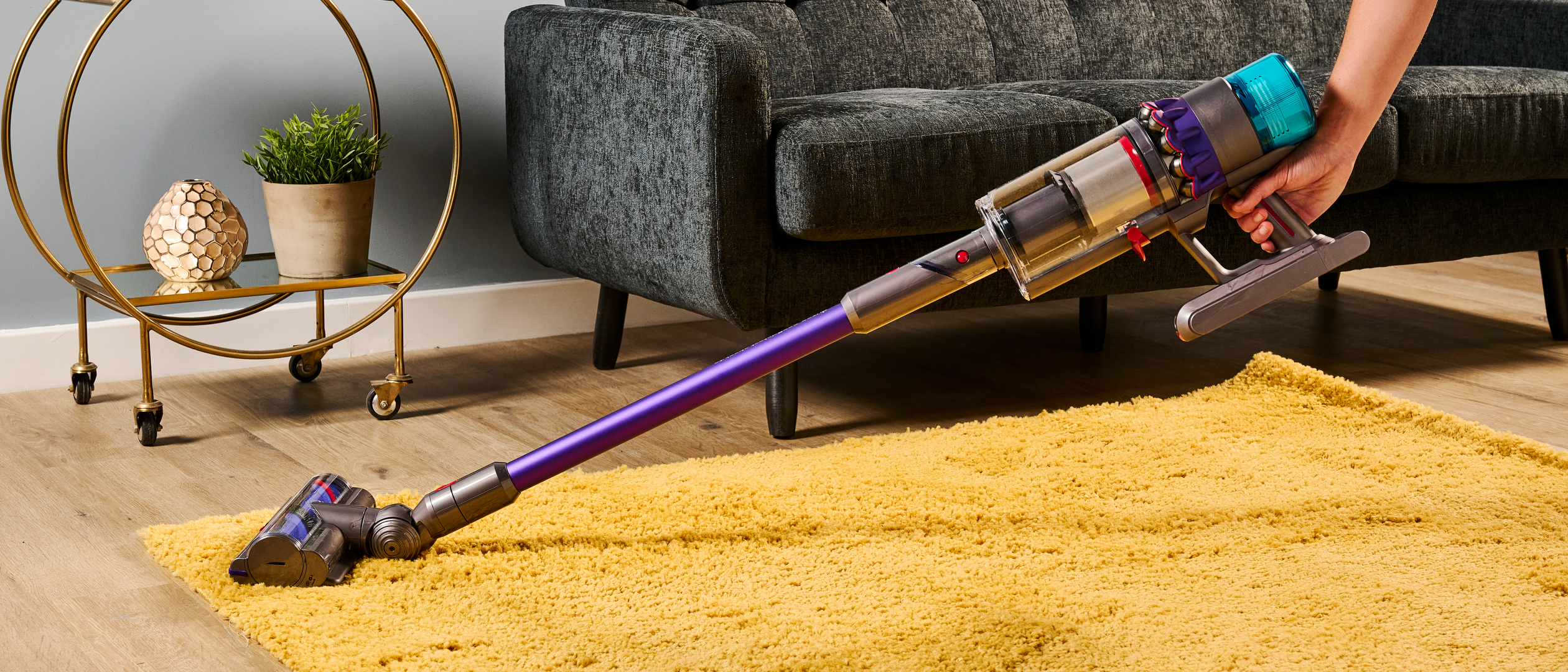 Factory Dyson Cyclone V10 Cordless Vacuum super Dirty!