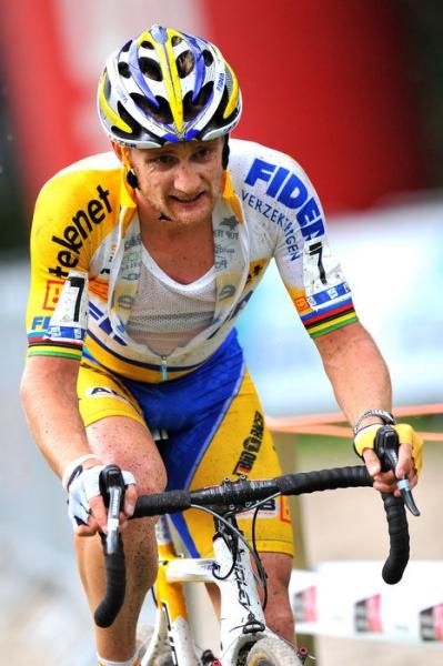 Bart Wellens (Telenet-Fidea Cycling Team) finished in fifth place.