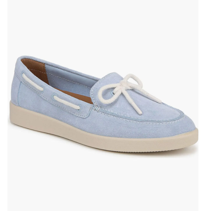 Naturalizer boat shoes