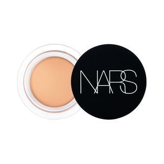 Nars Soft Matte Complete Concealer