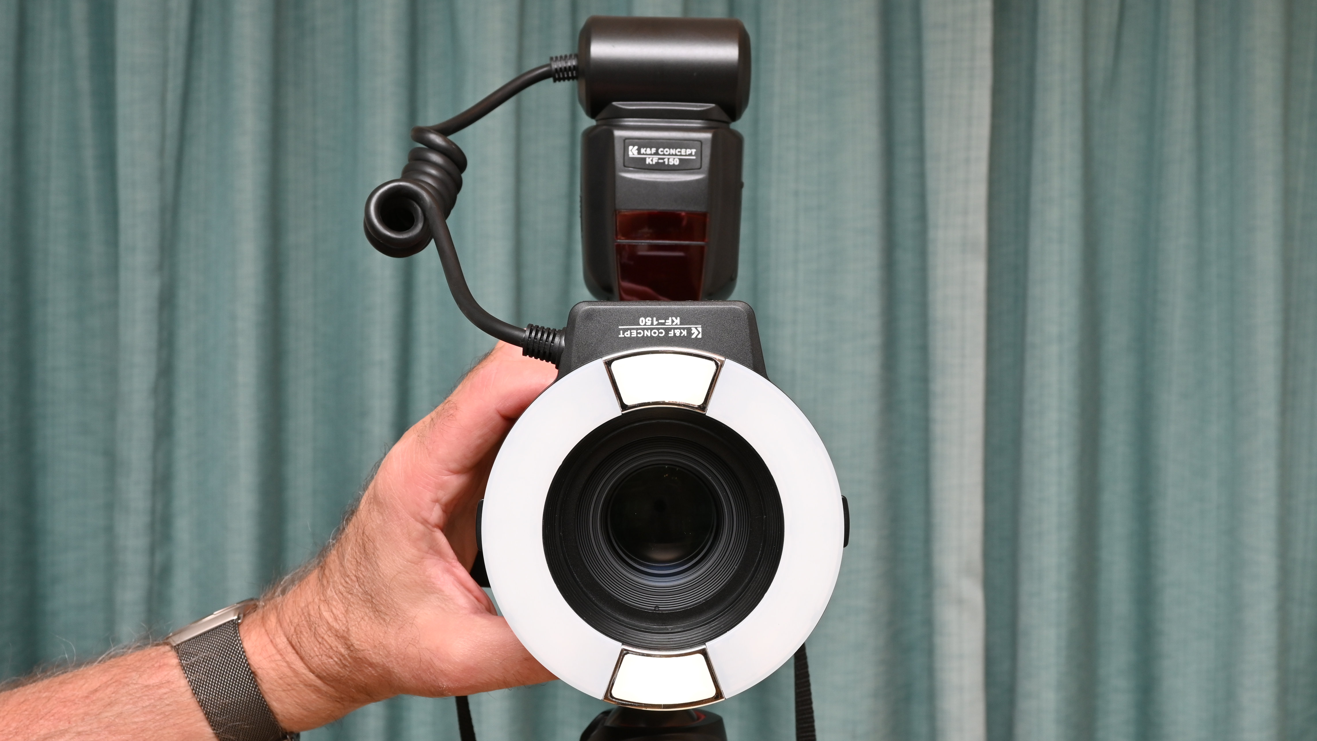 K&amp;amp;F Concept KF-150 Macro Ring Flash product shot