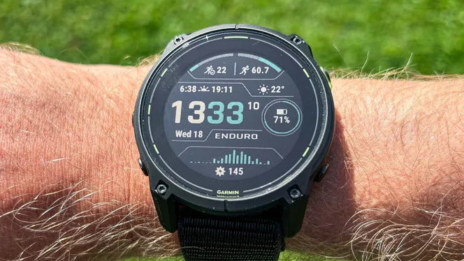 Garmin Enduro 3