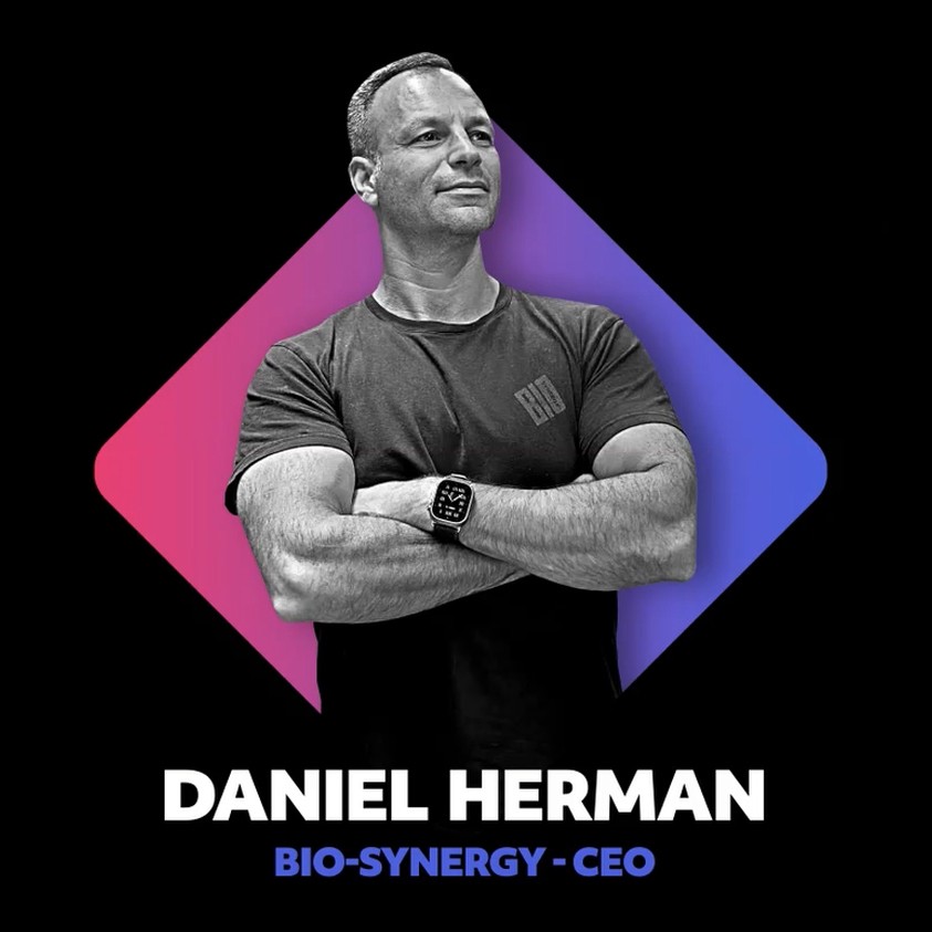 Daniel Herman headshot