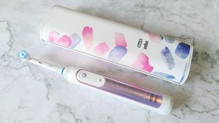 best electric toothbrush Oral-B Genius X with charging case