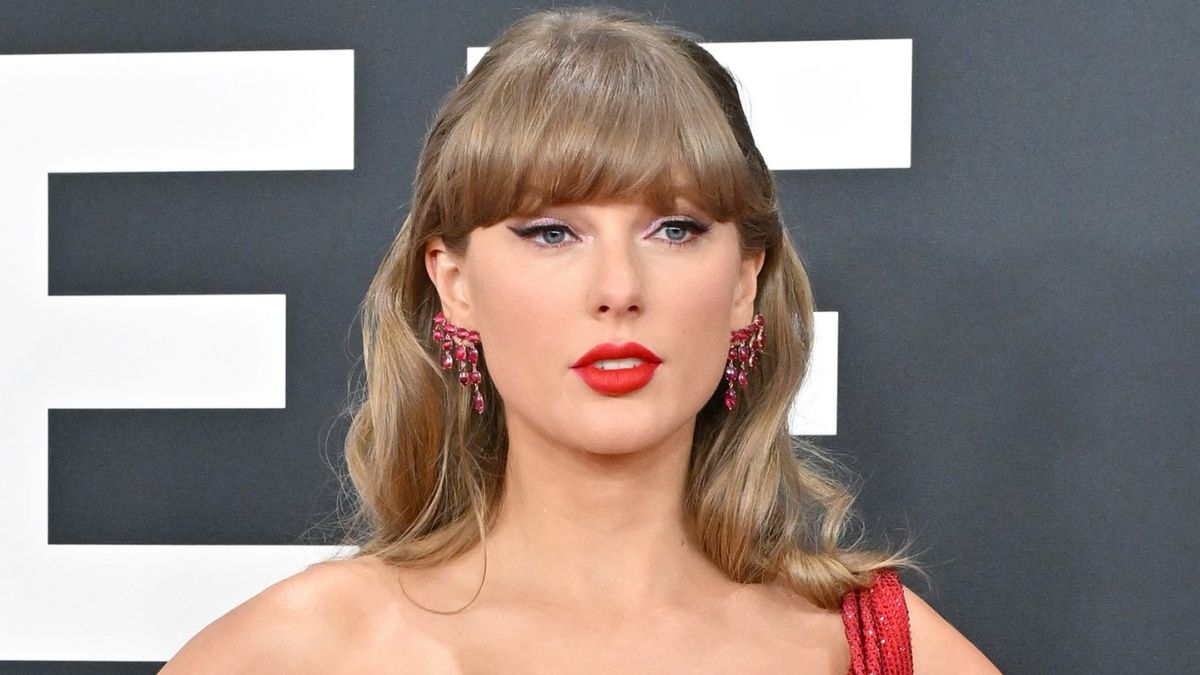 Taylor Swift attends the 67th GRAMMY Awards at Crypto.com Arena on February 02, 2025 in Los Angeles, California.