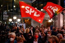 SPD supporters