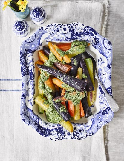 Heritage carrots with tahini dressing)
