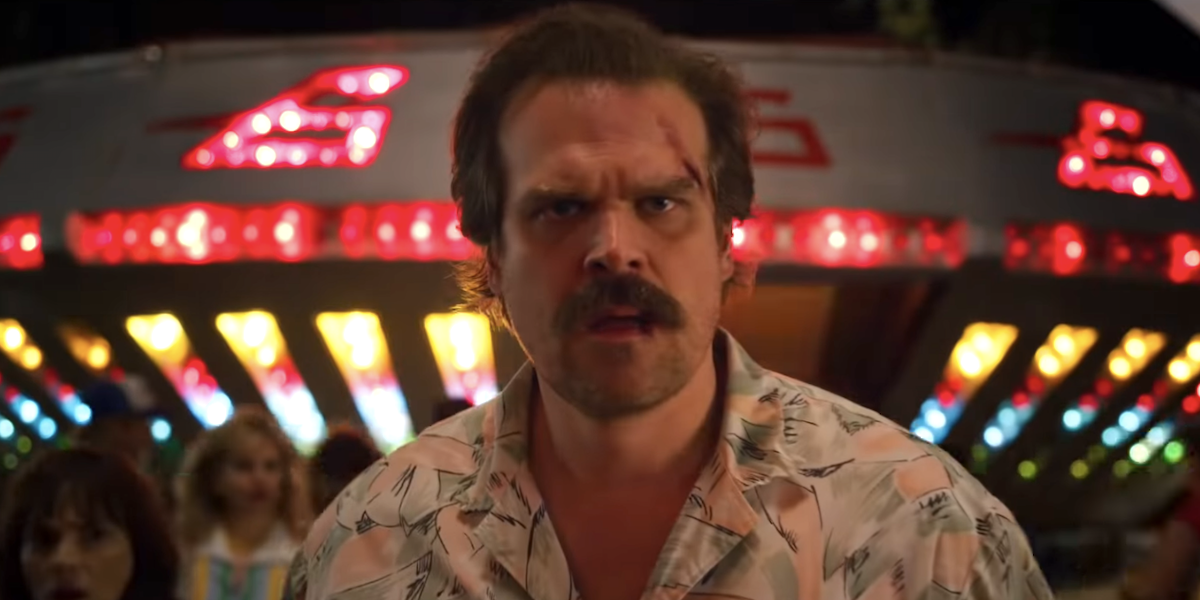 Is This Proof That Hopper from Stranger Things Isn't Dead? - Stranger  Things Star Wars Fan Theory