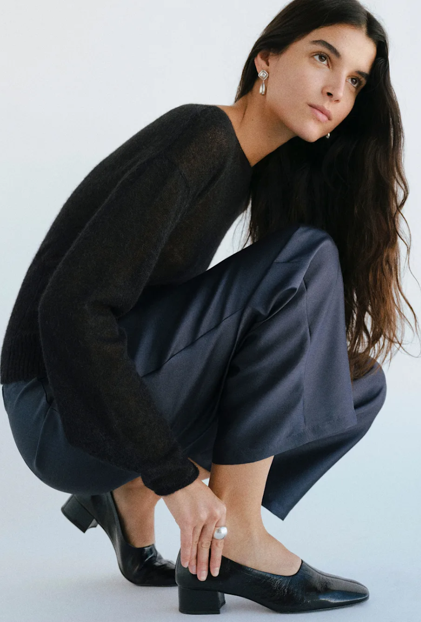 An image of Reformation pumps.