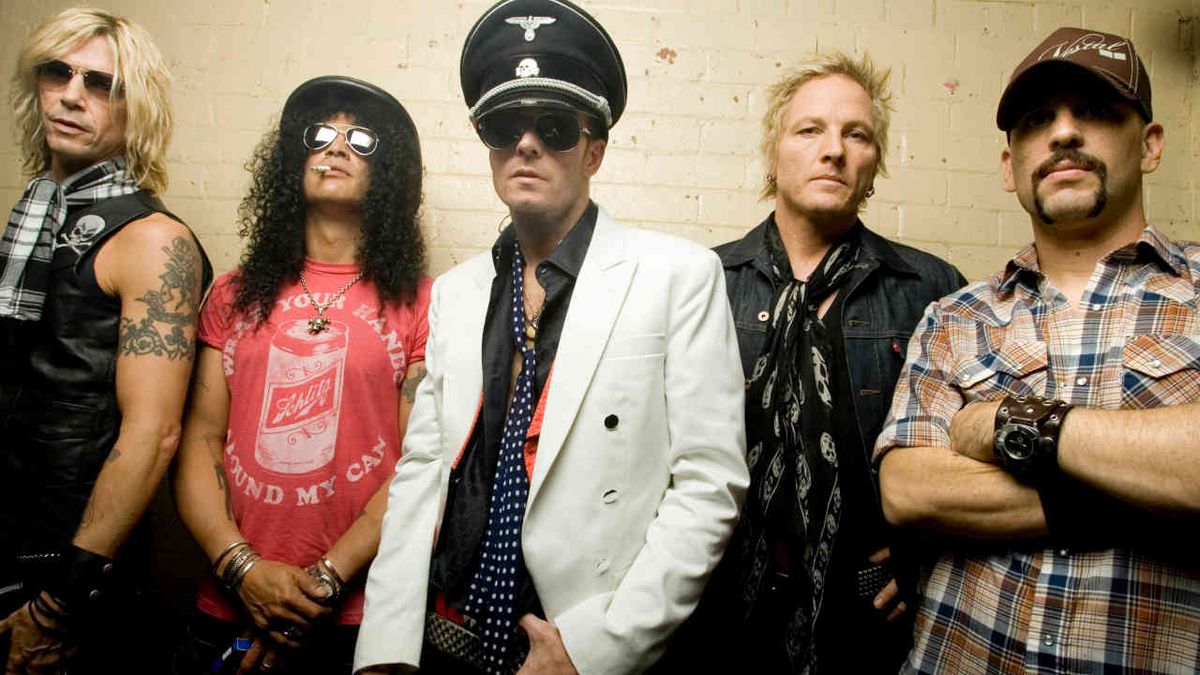 Velvet Revolver backstage at the Manchester Academy in September 2004