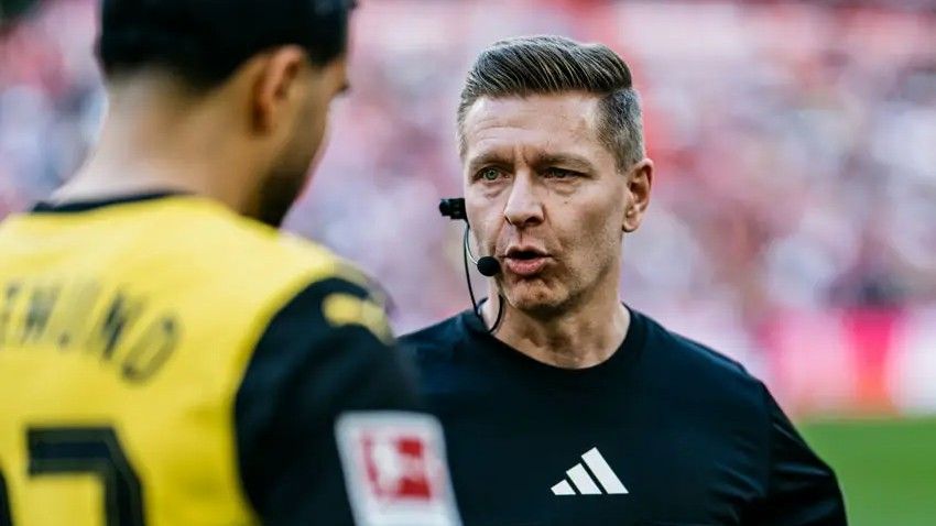The tiny camera that filmed the World Cup from the referee’s head is now in a museum