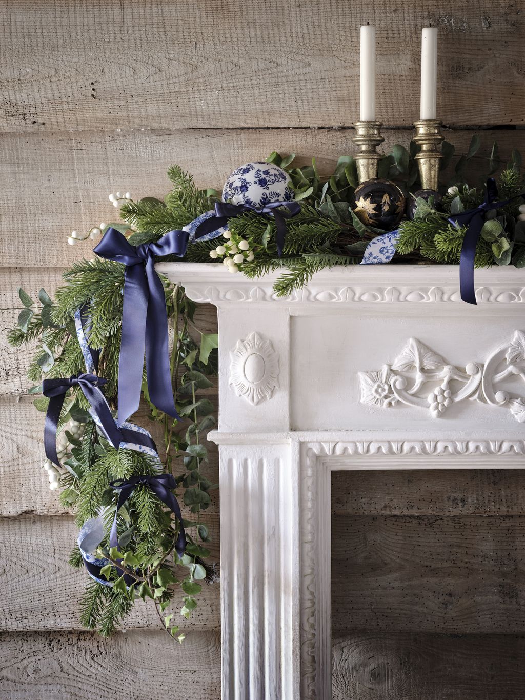 Decorating a Christmas tree with bows 6 ideas to get the look Homes