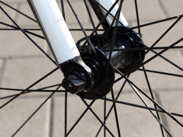 Alloy fork tips are bonded into longer-than-normal legs to provide 4mm more clearance than on consumer versions.