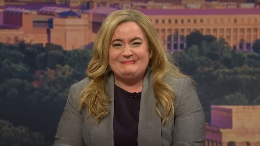 Aidy Bryant on Saturday Night Live breaking during the Inside the Beltway sketch.