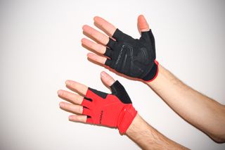 Endura XTRACT cycling gloves 