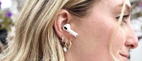 AirPods 4