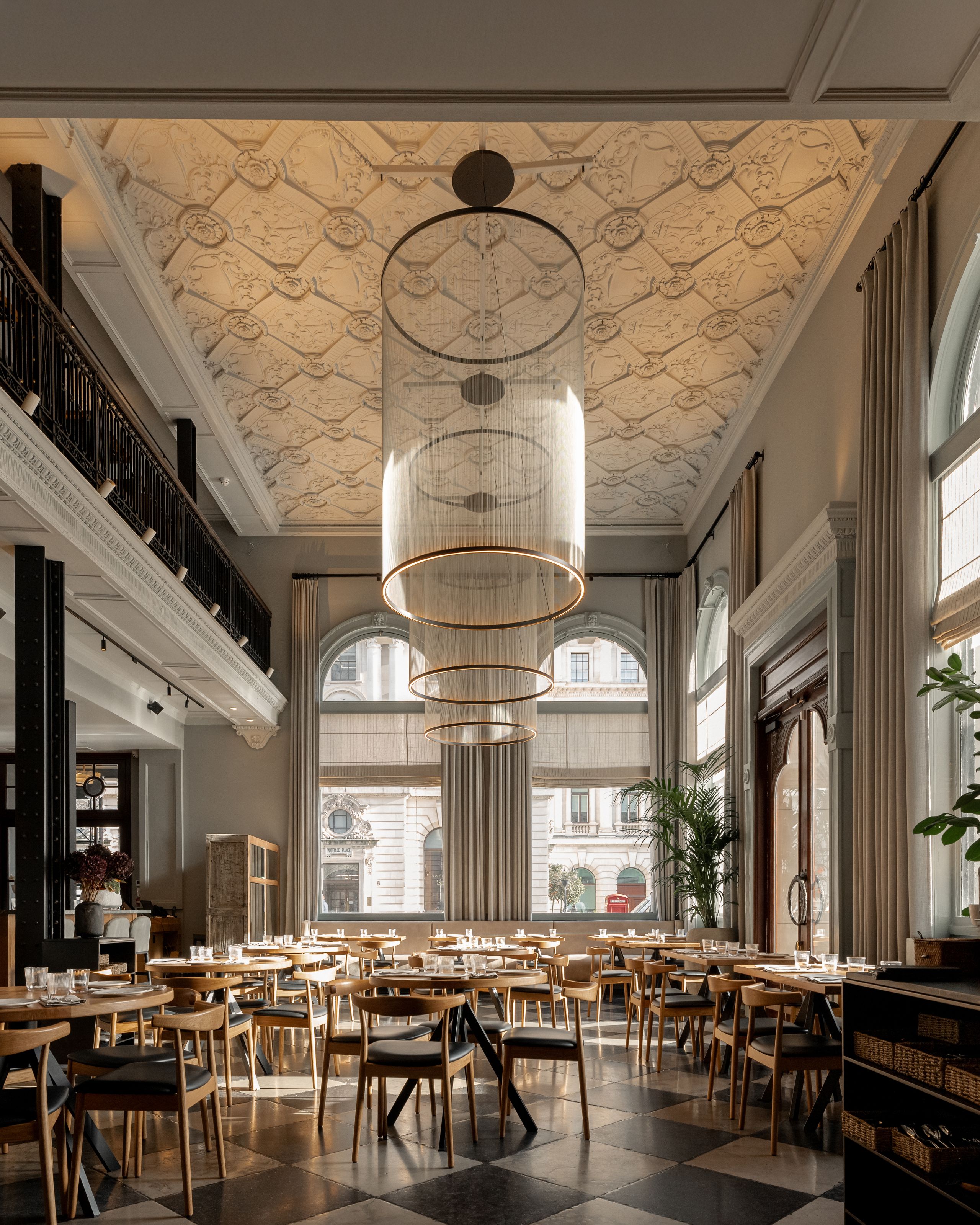 5 of the Best 'Small Maker' Artisanal Knives for a Sleek Cooking Set Upgrade — According to the Chef of St. James's Chicest New Restaurant