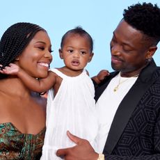 Hair, People, Hairstyle, Jheri curl, Event, Fun, S-curl, Formal wear, Smile, Family taking photos together, 