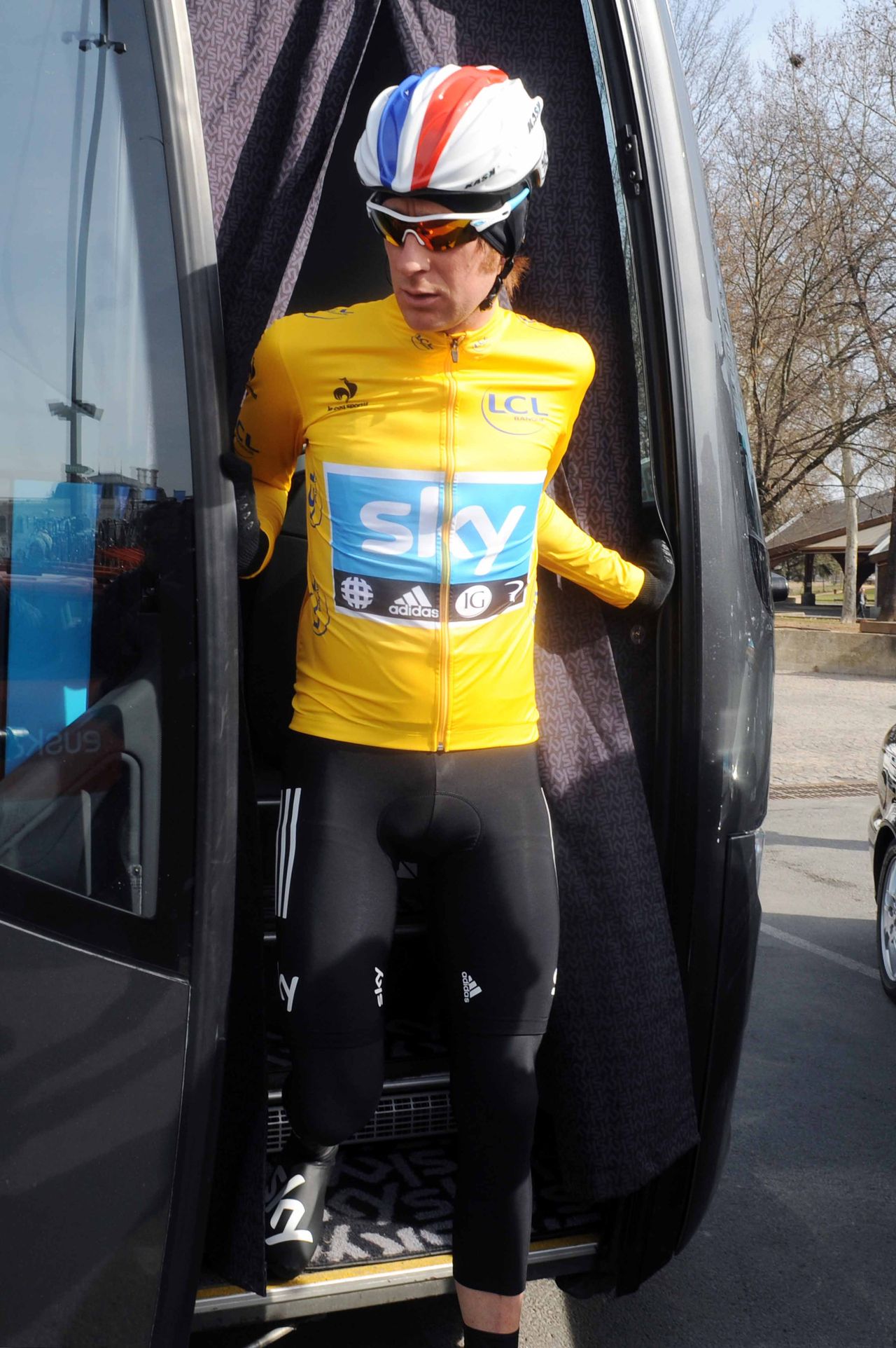 Bradley Wiggins in yellow in Brive-La-Gaillarde, Paris-Nice 2012.