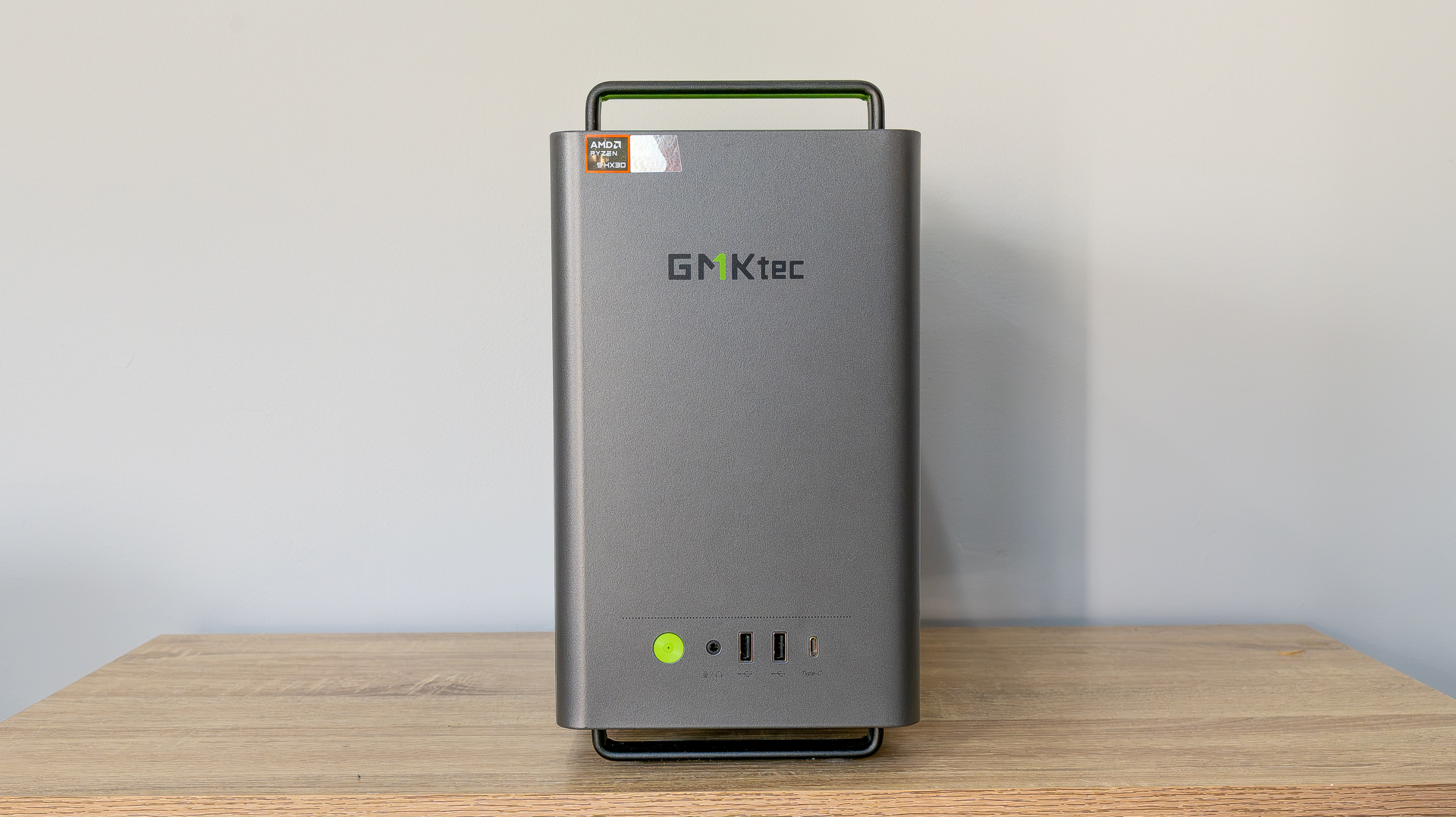 GMKtec NEO-X1 Pro review image