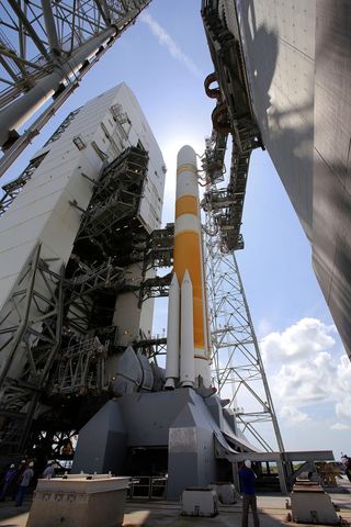 Mobile Service Tower Rolls Back from WGS-7 Mission