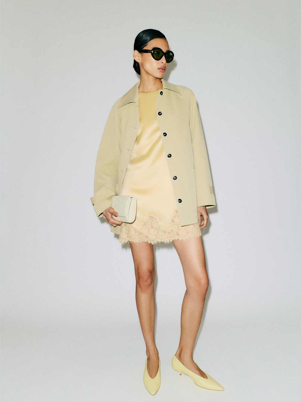 Reformation Calista Kitten Heel Pump