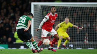 Pedro Goncalves of Sporting Lisbon shoots to score during the UEFA Europa League last 16 second leg match between Arsenal and Sporting Lisbon at the Emirates Stadium on March 16, 2023 in London, United Kingdom.