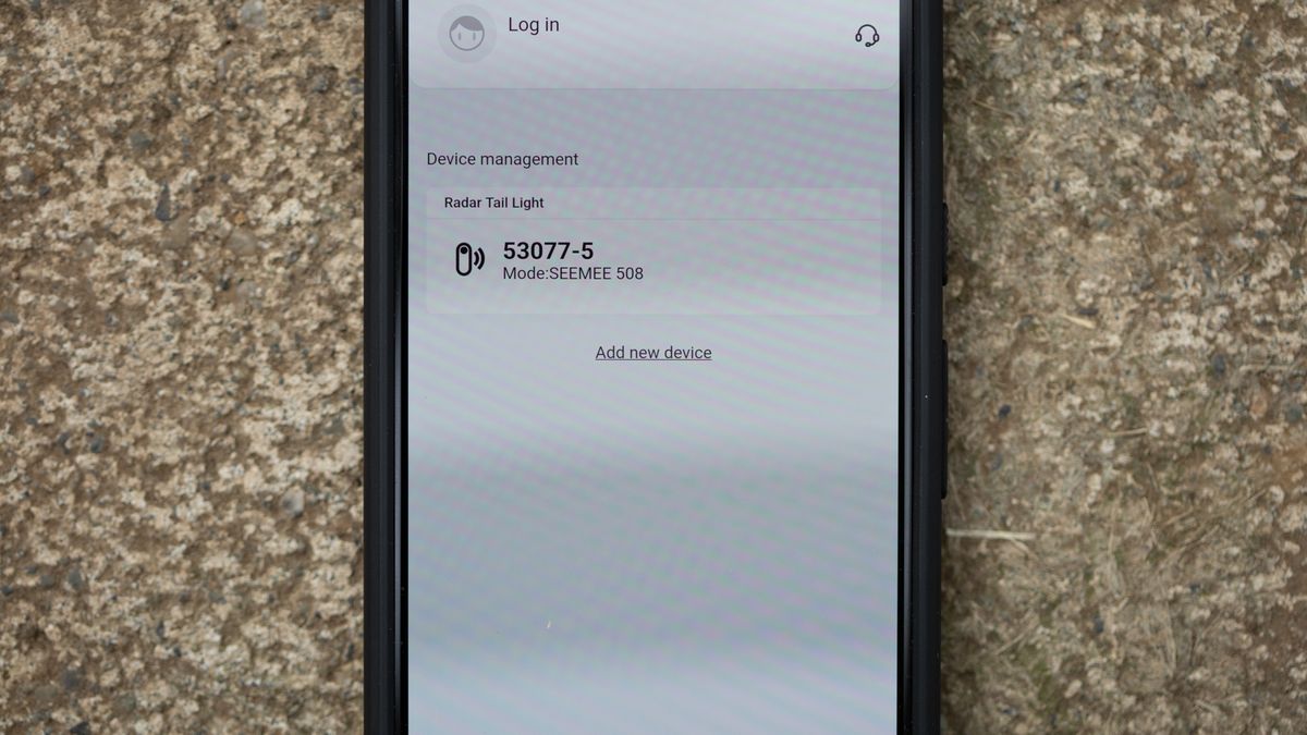 Magicshine Seemee 508 radar tail light connecting to the light with companion app