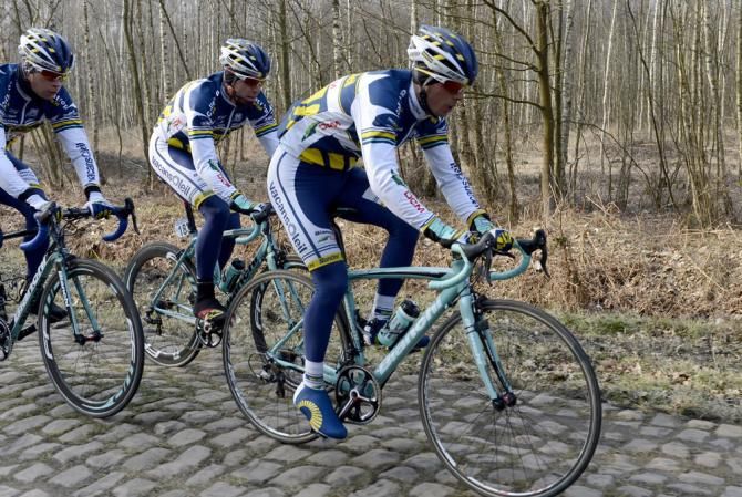 Bjorn Leukemans (Vacansoleil-DCM) in the Arenberg forest