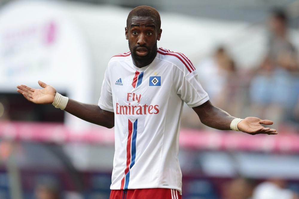 Djourou completes permanent Hamburg move | FourFourTwo